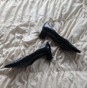 Rangoni Firenze Black Leather Kitten Heels